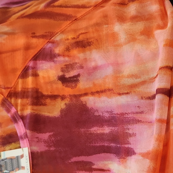 Karen Kane 3/4 Sleene Round Neck Mesh Knit Top in Coral Reef 2X Plus Size W-682 - Picture 9 of 13